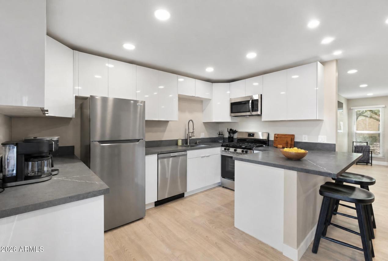 4950 N Miller Rd. #102, Scottsdale, AZ 85251