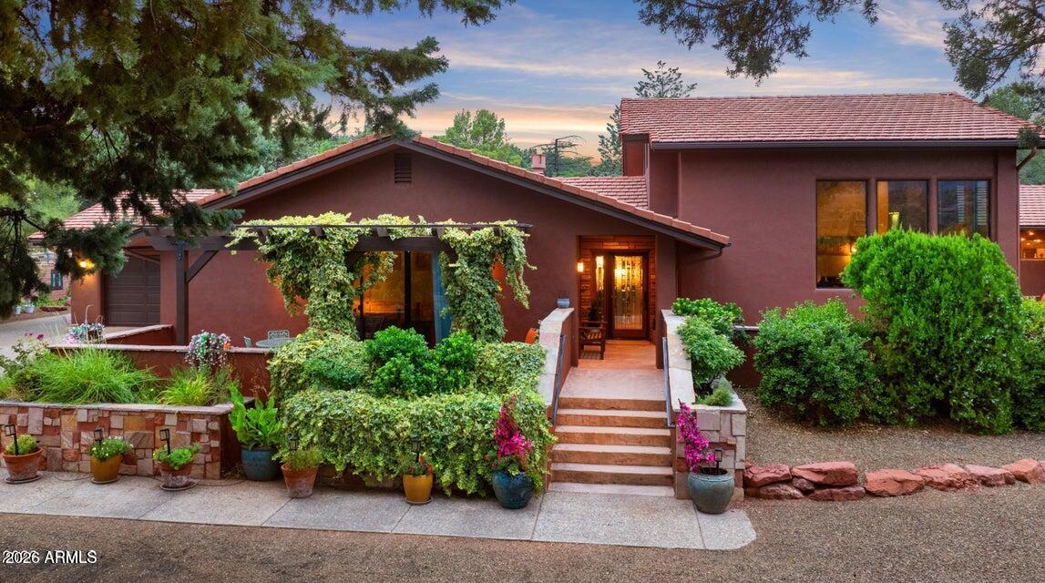 285 Navajo Tr., Sedona, AZ 86336