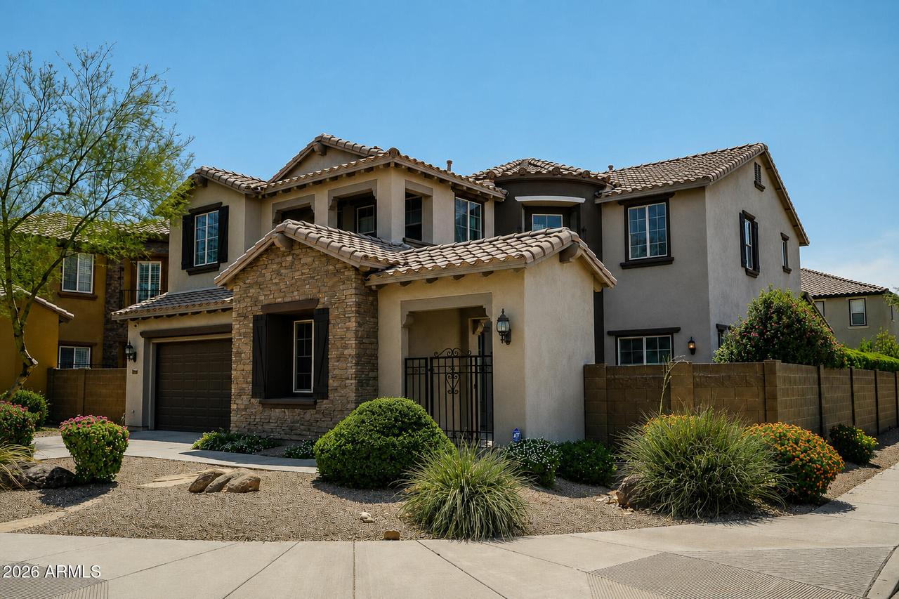 3807 E Quail Ave., Phoenix, AZ 85050