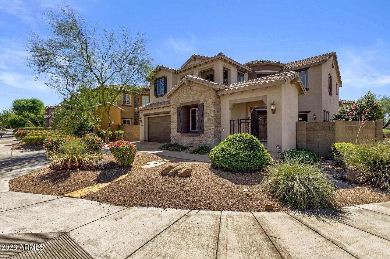 3807 E Quail Ave., Phoenix, AZ 85050