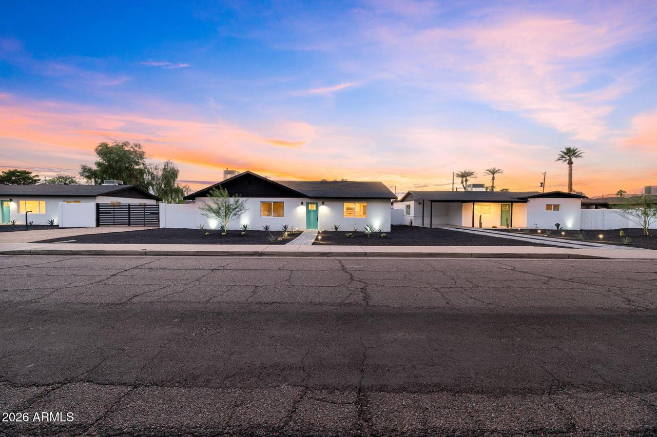 4324 N 21st St., Phoenix, AZ 85016