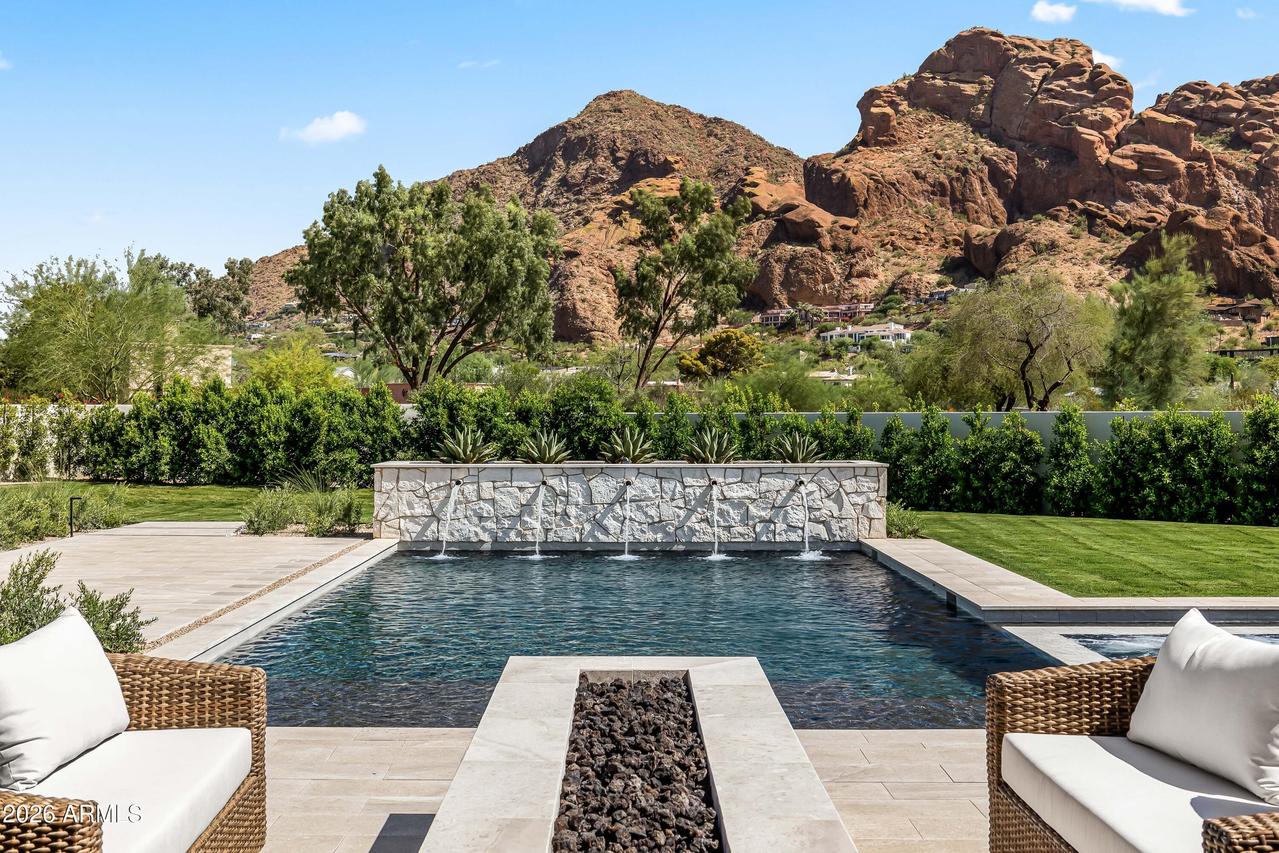 6321 N 48th Pl., Paradise Valley, AZ 85253