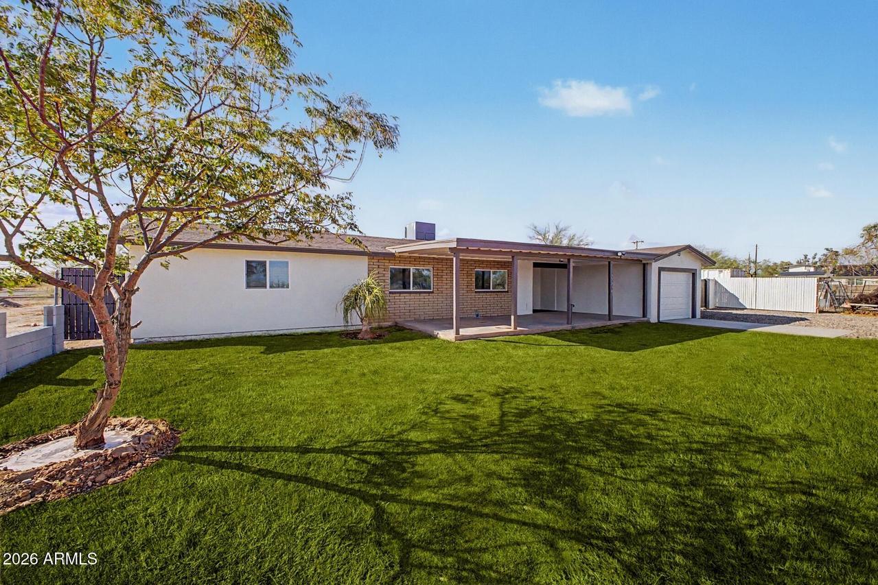 32234 N Center St., Wittmann, AZ 85361