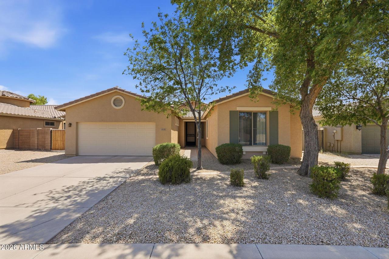 2225 W Harwell Rd., Phoenix, AZ 85041