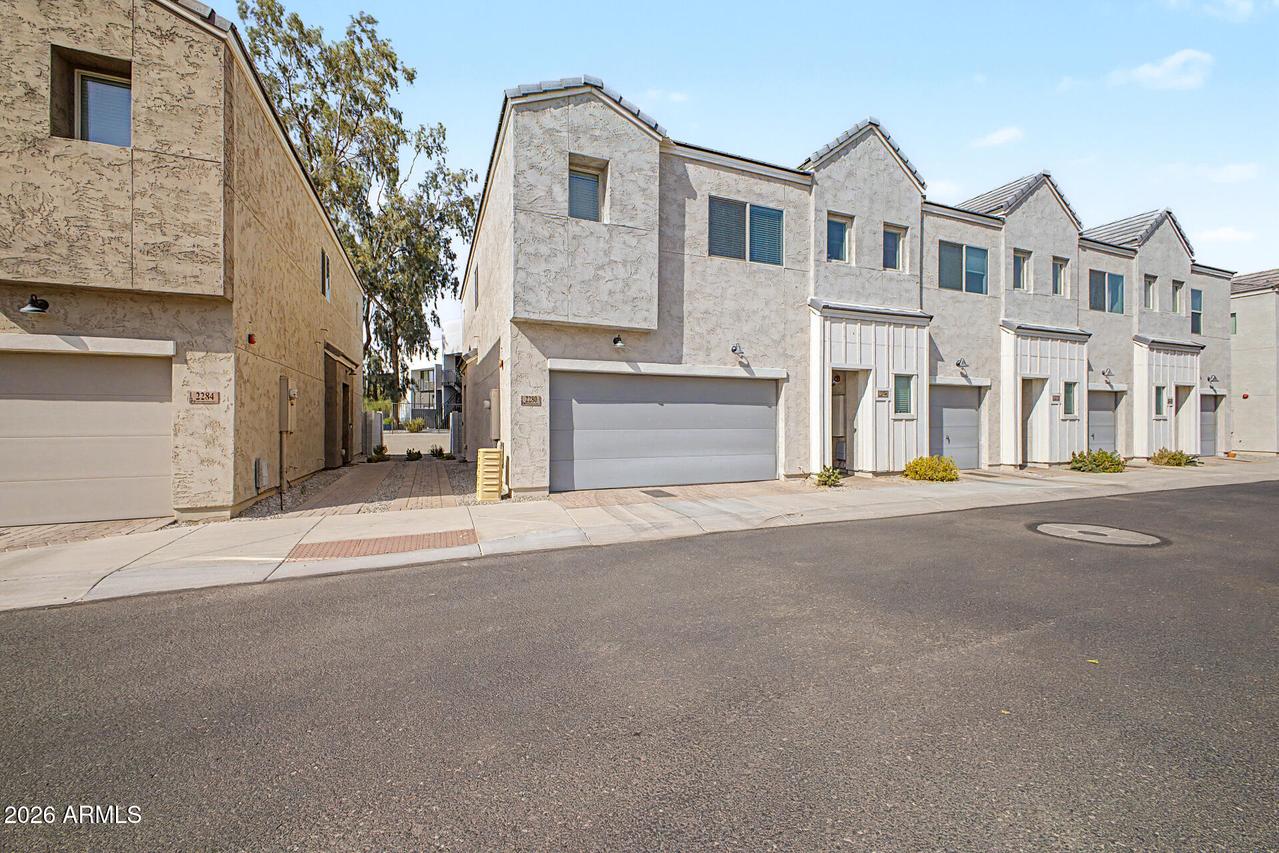 2280 W Harmont Dr., Phoenix, AZ 85021