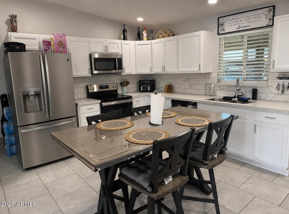 6920 W Melvin St., Phoenix, AZ 85043