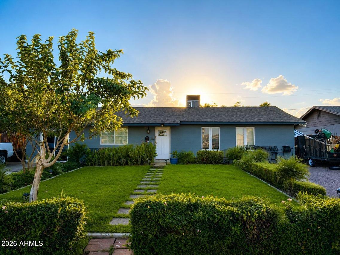 2922 N 39th Ave., Phoenix, AZ 85019