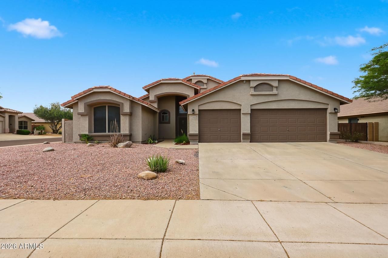 10414 W Daley Ln., Peoria, AZ 85383