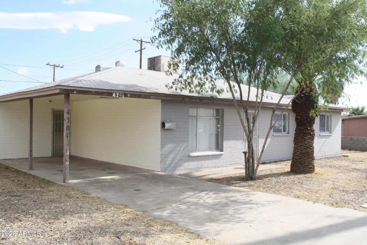 4301 N 51st Ave., Phoenix, AZ 85031
