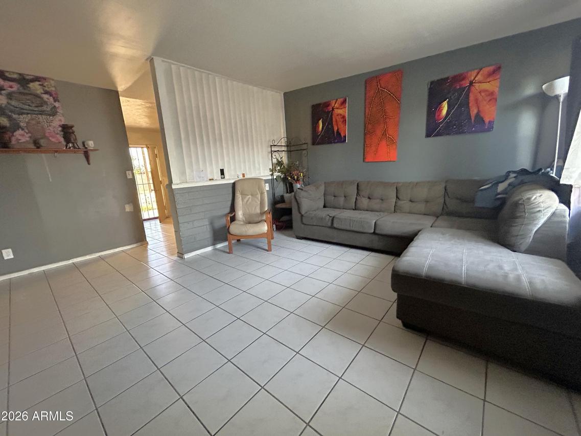 2312 E Nancy Ln., Phoenix, AZ 85042
