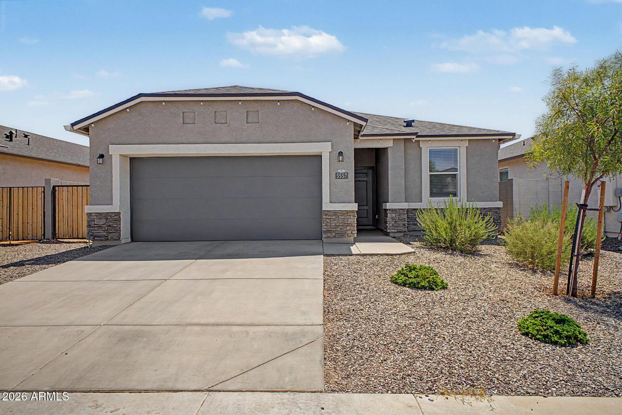 5557 E Axle Ln., San Tan Valley, AZ 85140
