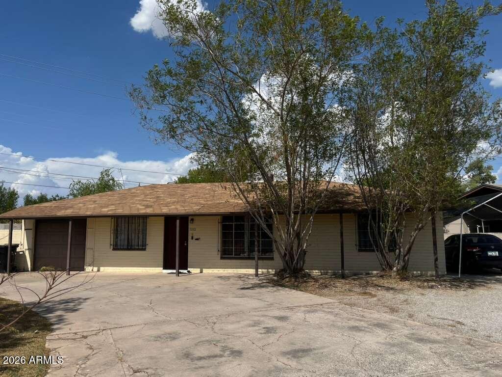 3242 W Sells Dr., Phoenix, AZ 85017