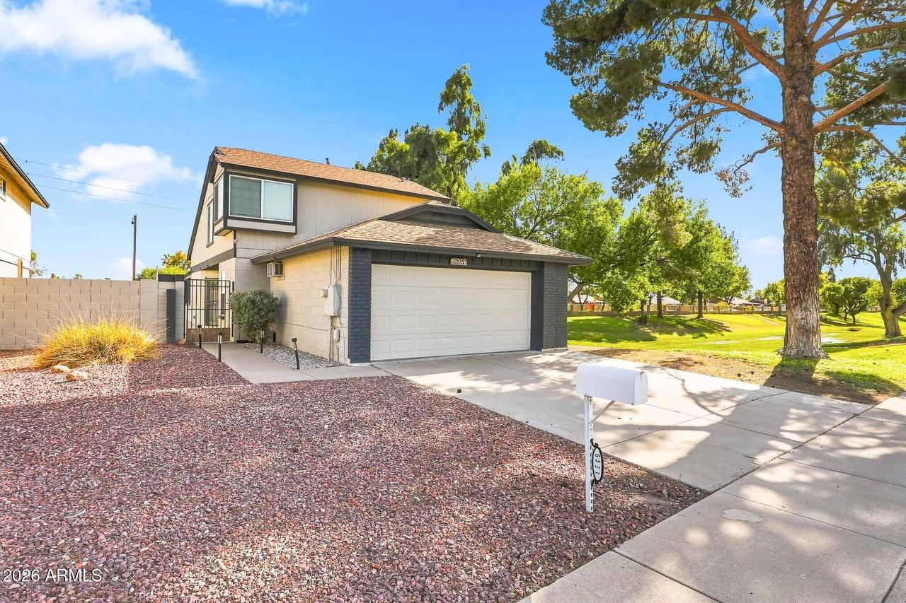 6321 W Becker Ln., Glendale, AZ 85304