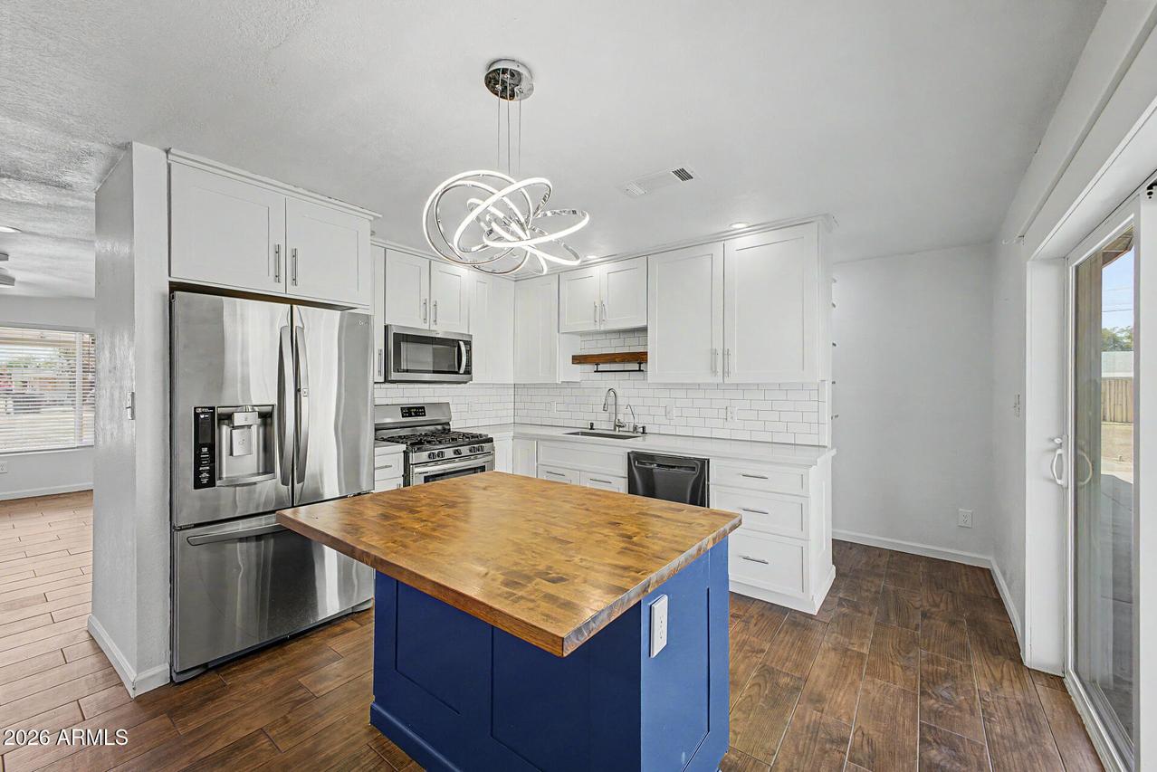 6836 N 33rd Dr., Phoenix, AZ 85017