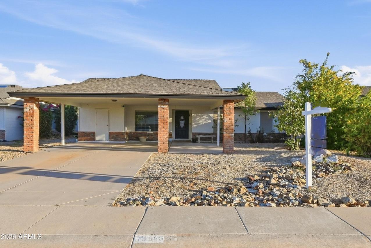 155 W Wagoner Rd., Phoenix, AZ 85023