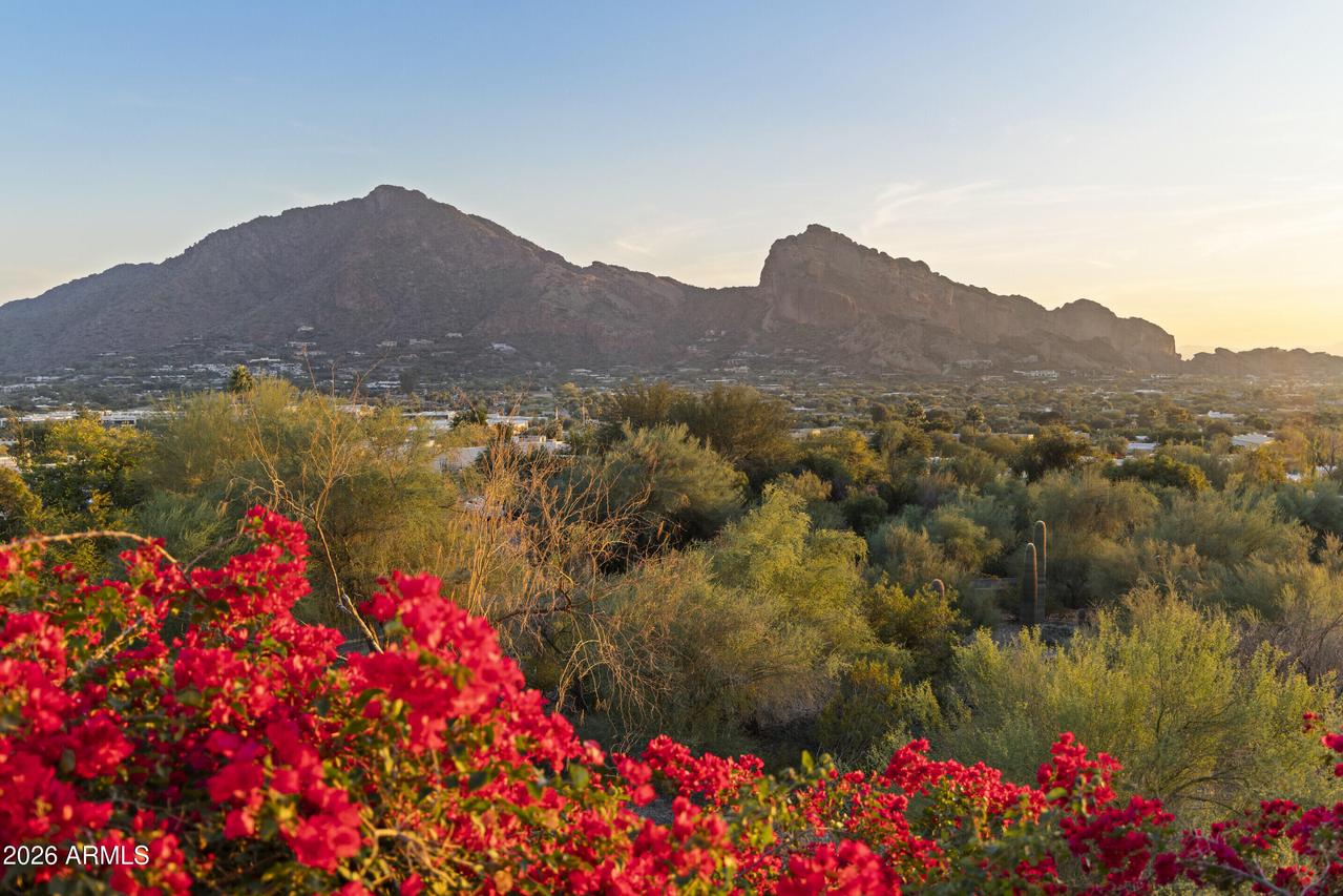 6900 N Mummy Mountain Rd., Paradise Valley, AZ 85253
