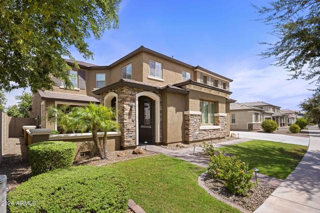 New Homes with Master Bedrooms on the 1st Floor That Attend Queen Creek Elementary School: August 29th to September 4th