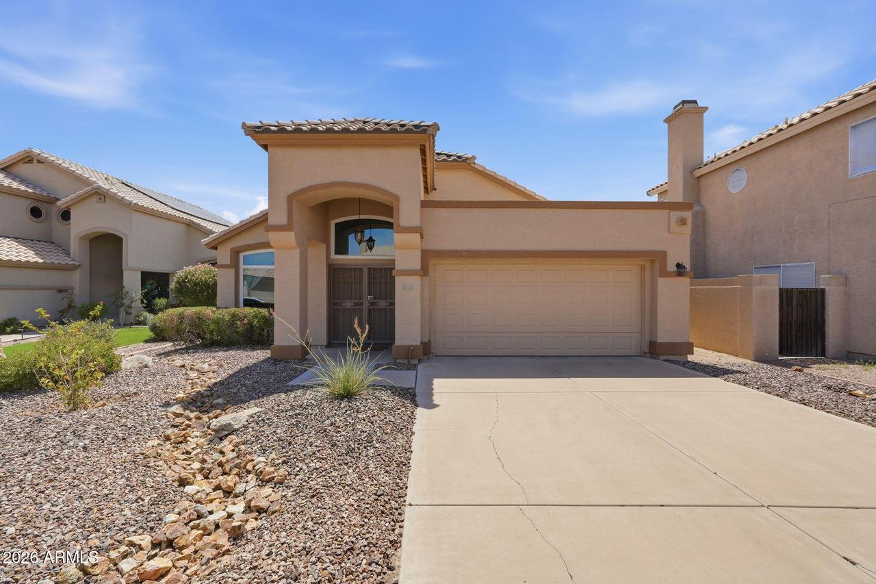 175 W Palomino Dr., Tempe, AZ 85284