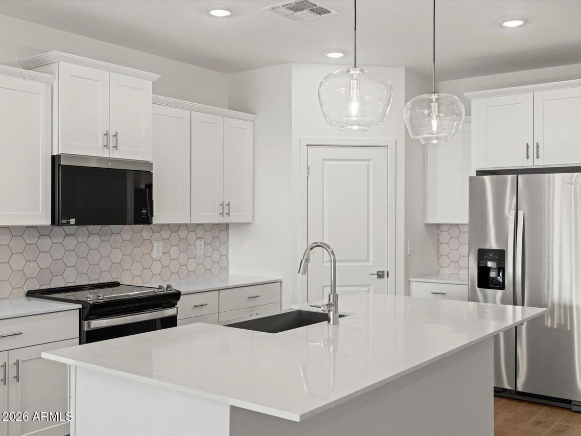 7413 E Tintype Rd., San Tan Valley, AZ 85143