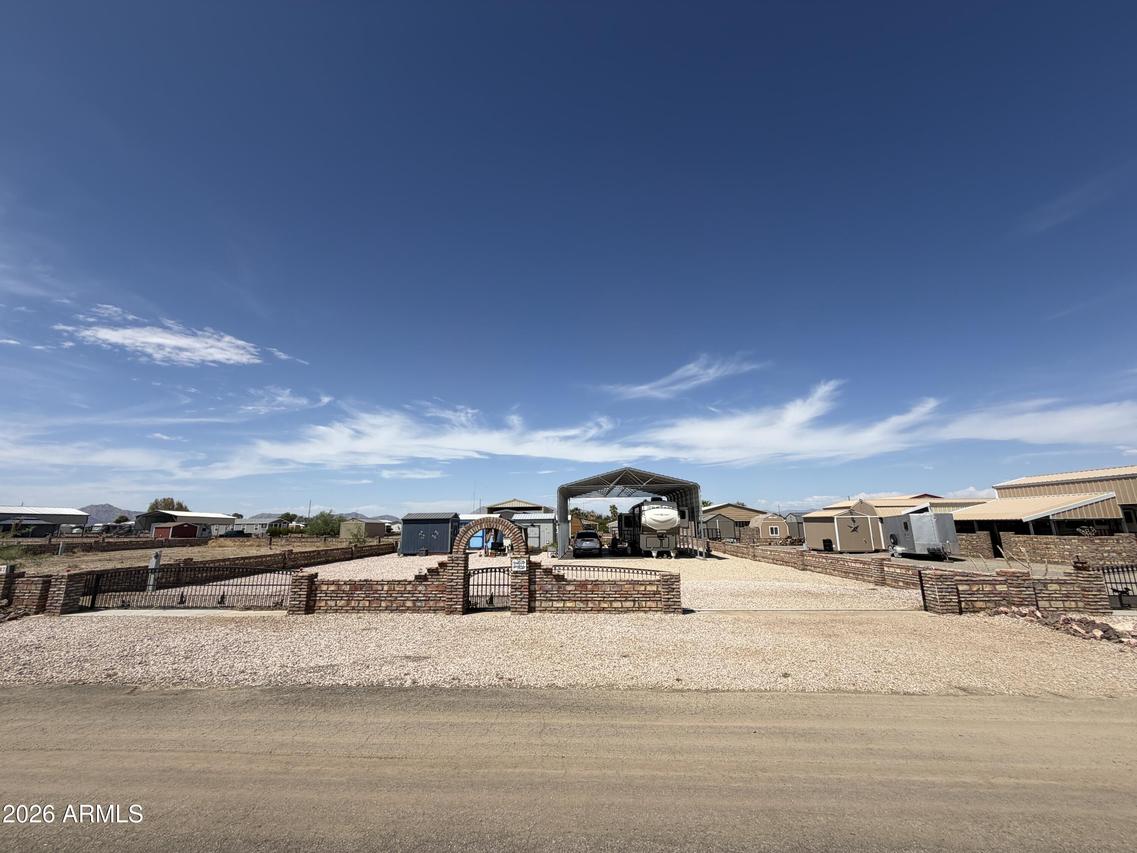 67917 Palm Dr. #87, Salome, AZ 85348
