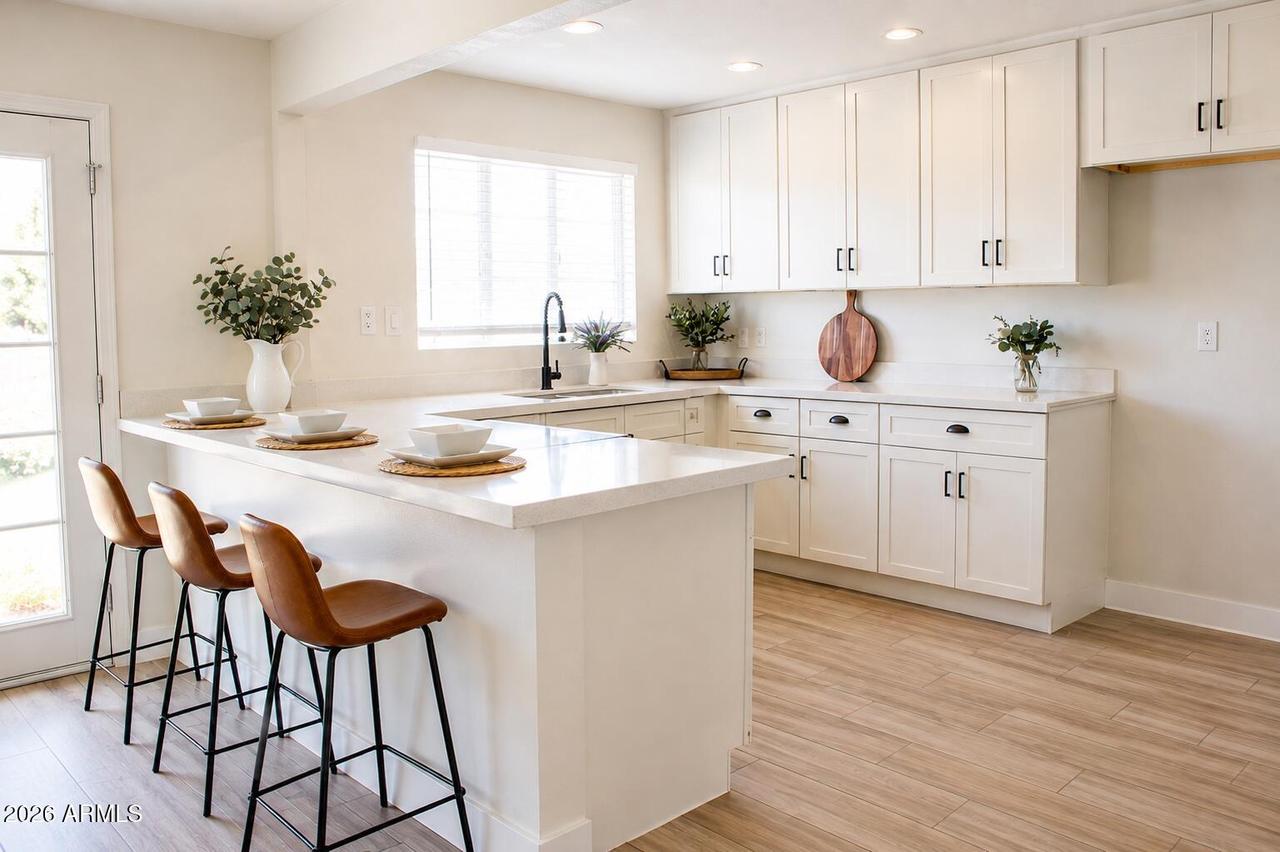 3739 W Flynn Ln., Phoenix, AZ 85019