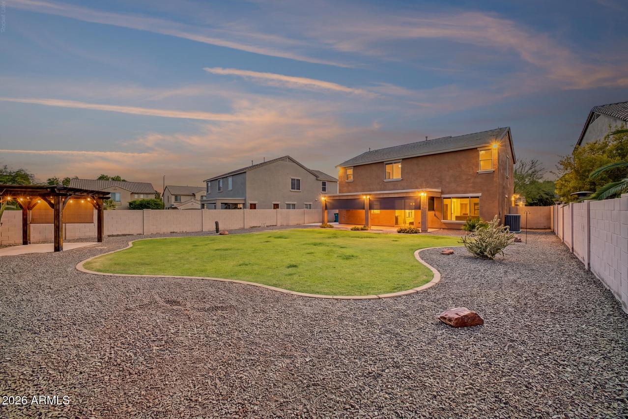 8711 N 182nd Ln., Waddell, AZ 85355
