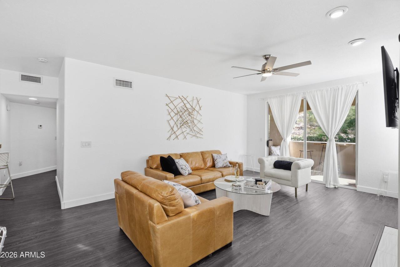 1747 E Northern Ave. #140, Phoenix, AZ 85020