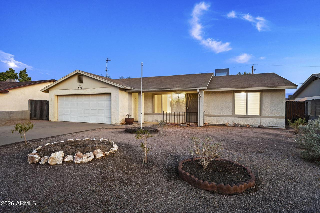 573 E Linda Ave., Apache Junction, AZ 85119