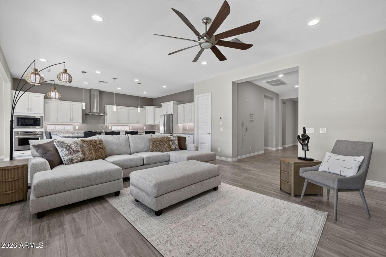5250 S Wesley Cir., Mesa, AZ 85212