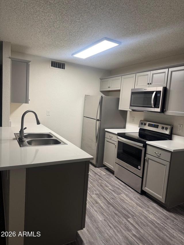 5236 W Peoria Ave. #102, Glendale, AZ 85302