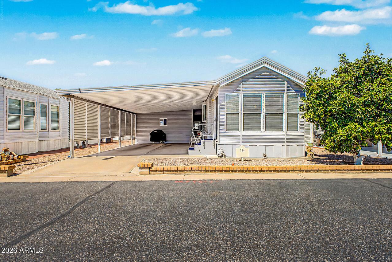 111 S Greenfield Rd. #724, Mesa, AZ 85206