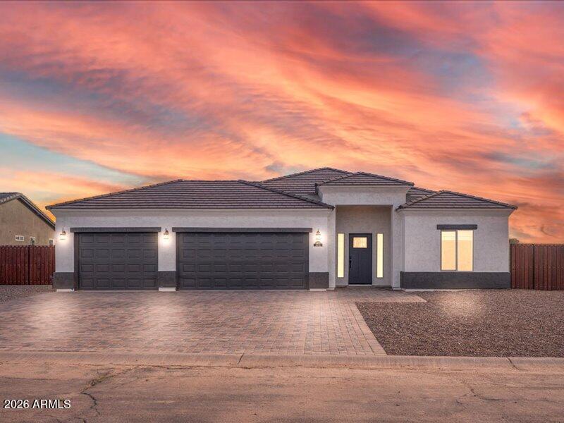 8560 W Mission Hills Dr., Arizona City, AZ 85123