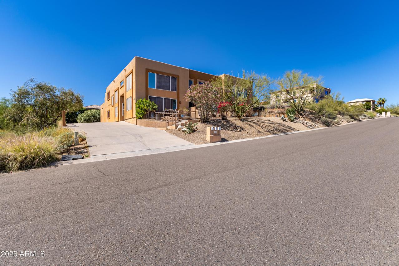 13022 N Mountainside Dr. #B, Fountain Hills, AZ 85268
