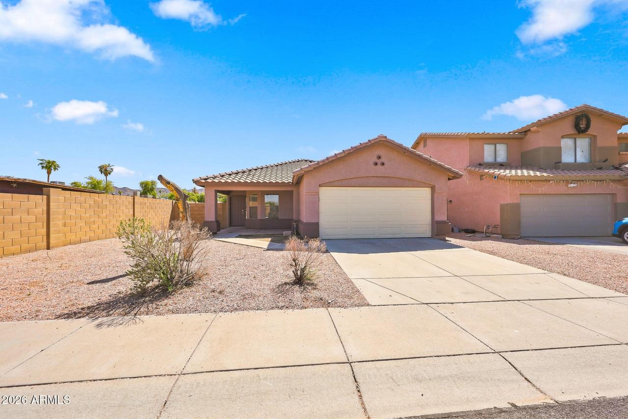 321 W Harwell Rd., Phoenix, AZ 85041