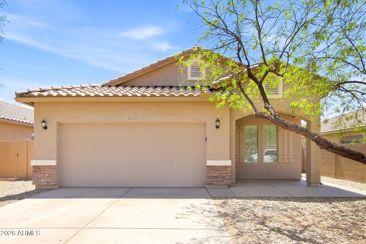 10233 W Parkway Dr., Tolleson, AZ 85353