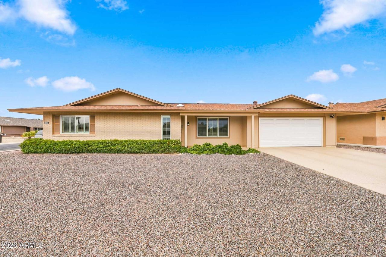 18402 N 95th Ave., Sun City, AZ 85373