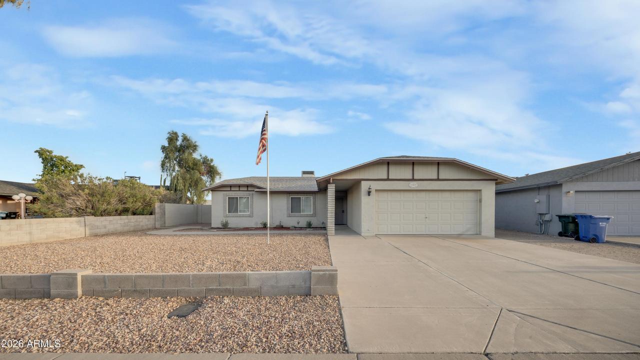 11033 W Devonshire Ave., Phoenix, AZ 85037