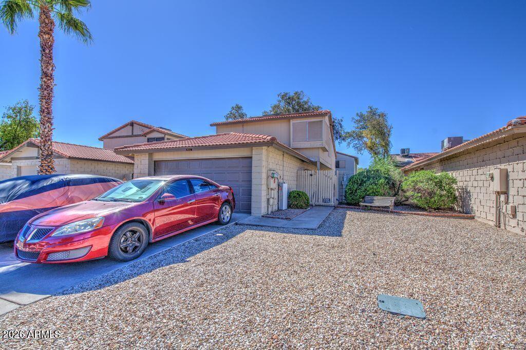 1972 N Lexington Dr., Chandler, AZ 85224