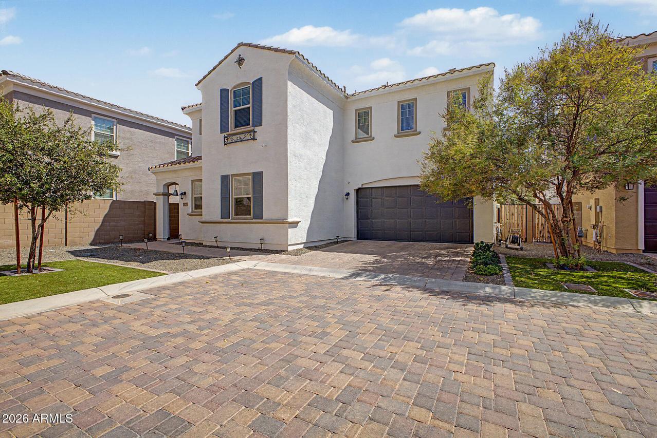 17237 N 9th Pl., Phoenix, AZ 85022