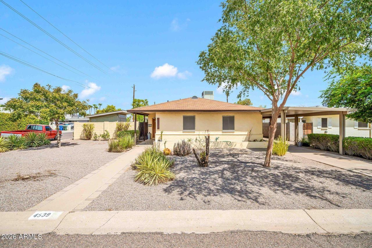 4539 N 10th Ave., Phoenix, AZ 85013