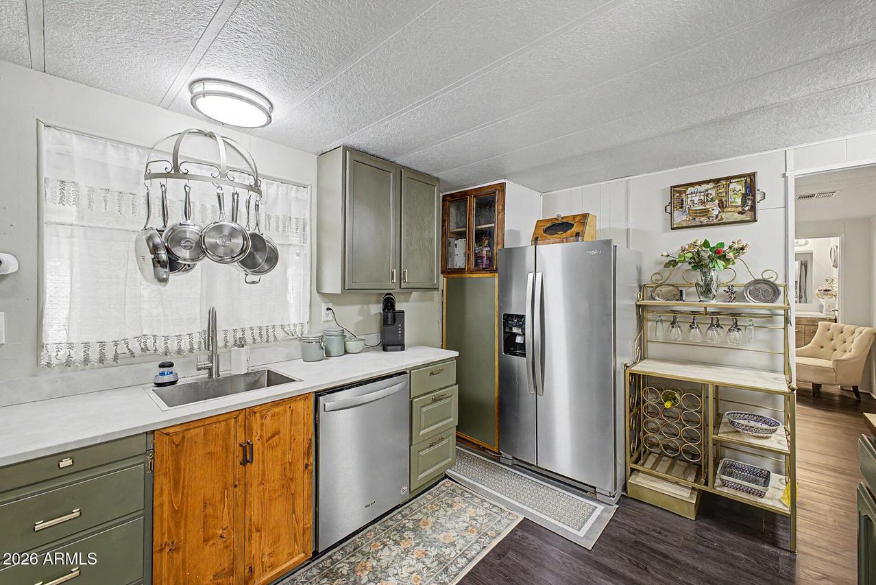 1705 E Charleston Ave., Phoenix, AZ 85022