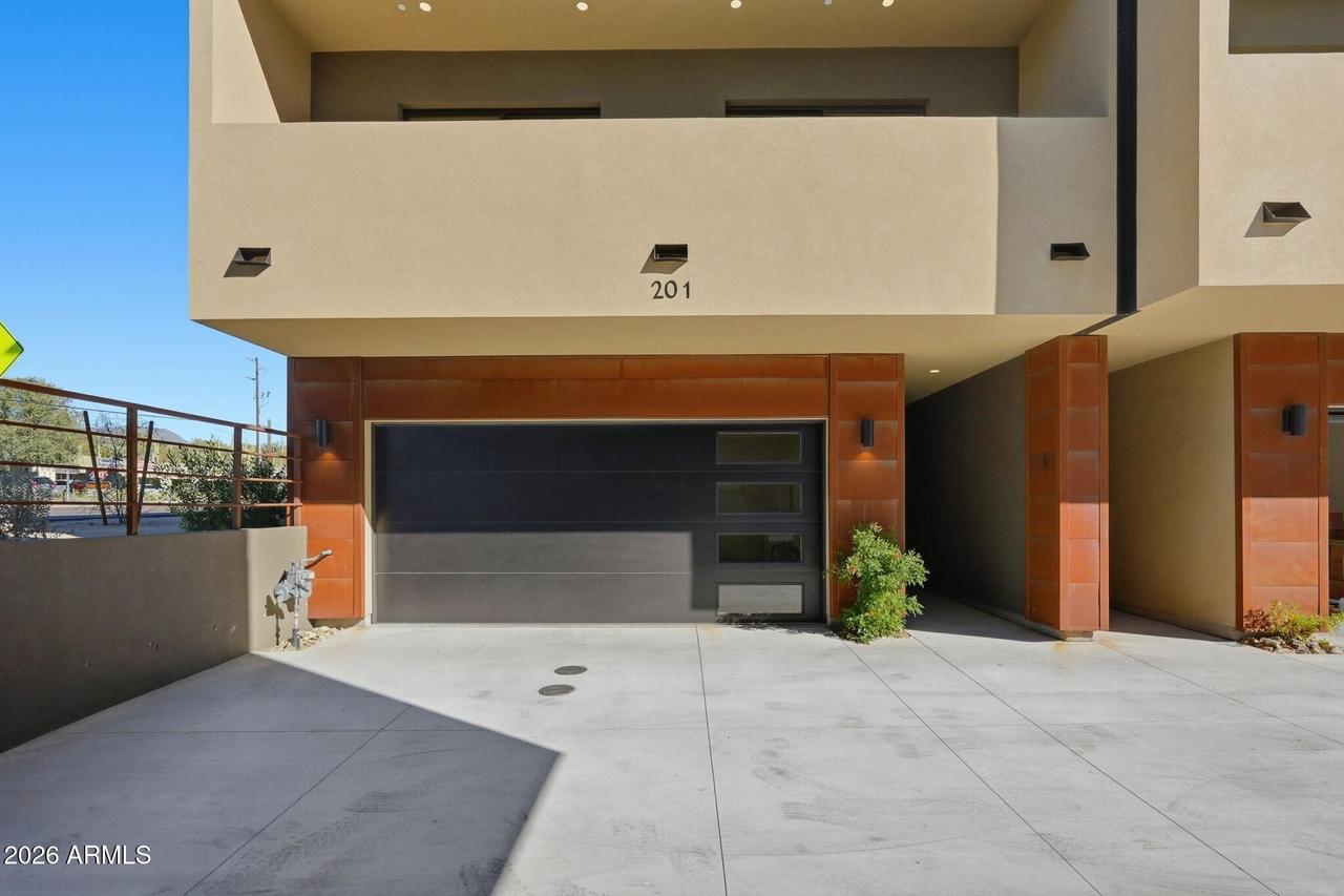6525 E Cave Creek Rd. #201, Cave Creek, AZ 85331