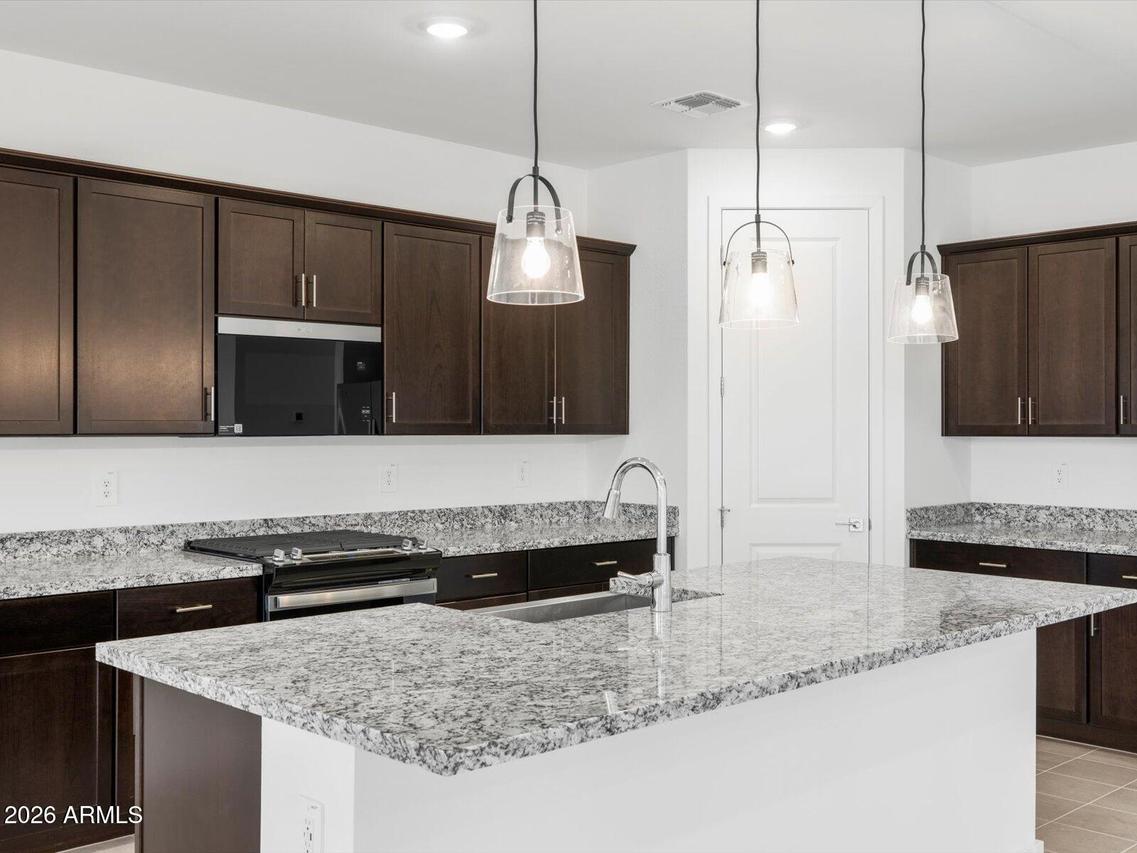 37472 W San Alvarez Ave., Maricopa, AZ 85138