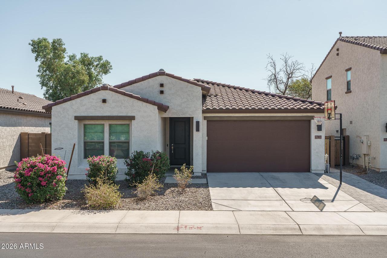 7817 N 86th Ln., Glendale, AZ 85305