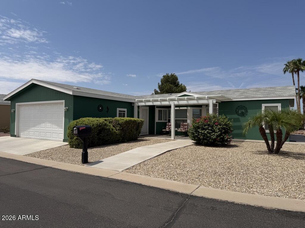 40664 N Wedge Dr., San Tan Valley, AZ 85140