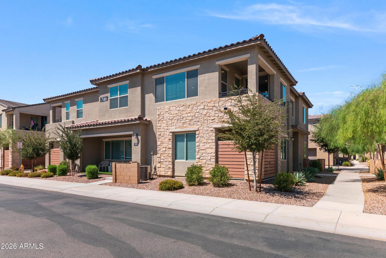746 E Doral Ave. #Unit 201, Gilbert, AZ 85297