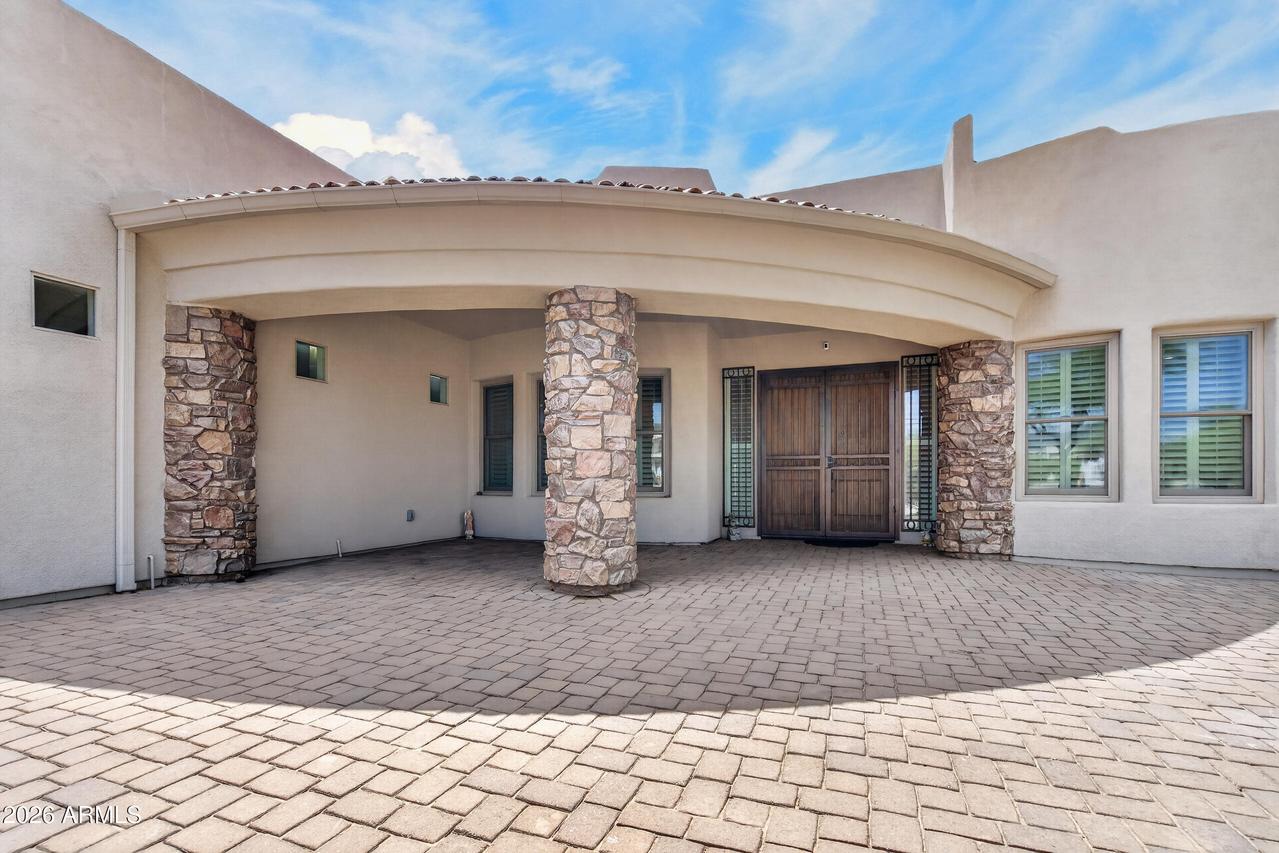 2613 W Irvine Rd., Phoenix, AZ 85086