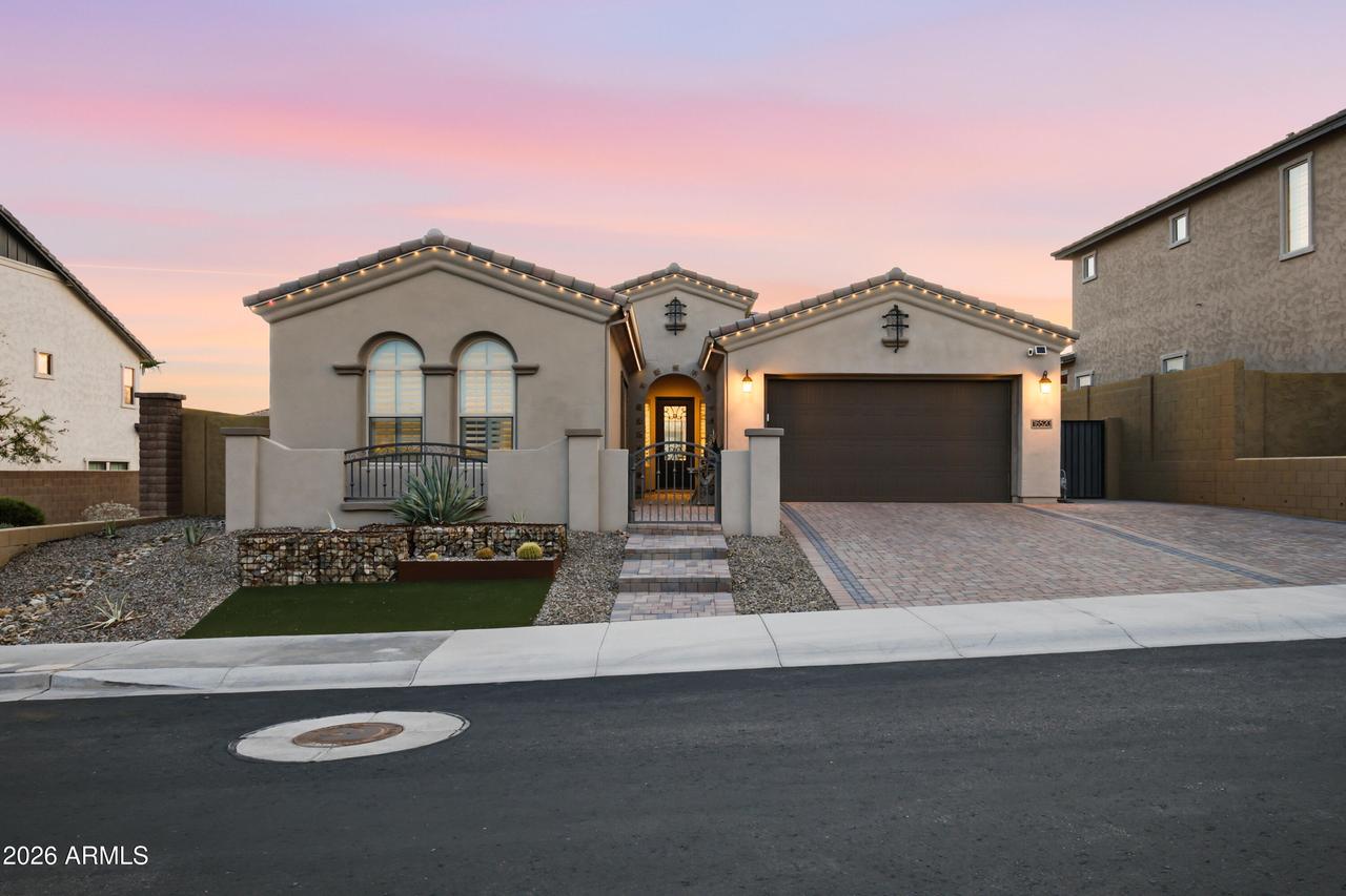 16520 S 6th Pl., Phoenix, AZ 85048