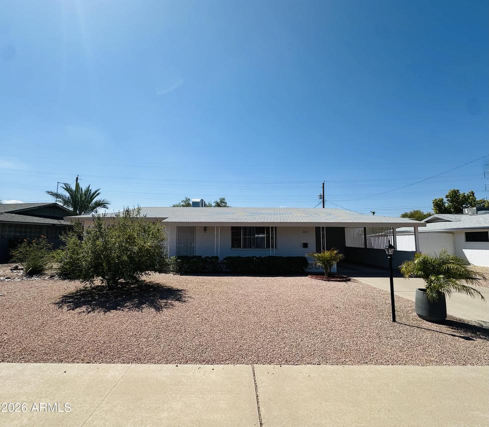 5737 E Cicero St., Mesa, AZ 85205