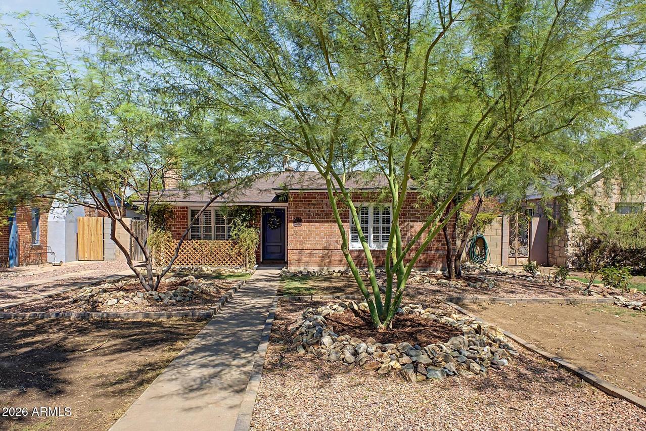 1530 W Culver St., Phoenix, AZ 85007